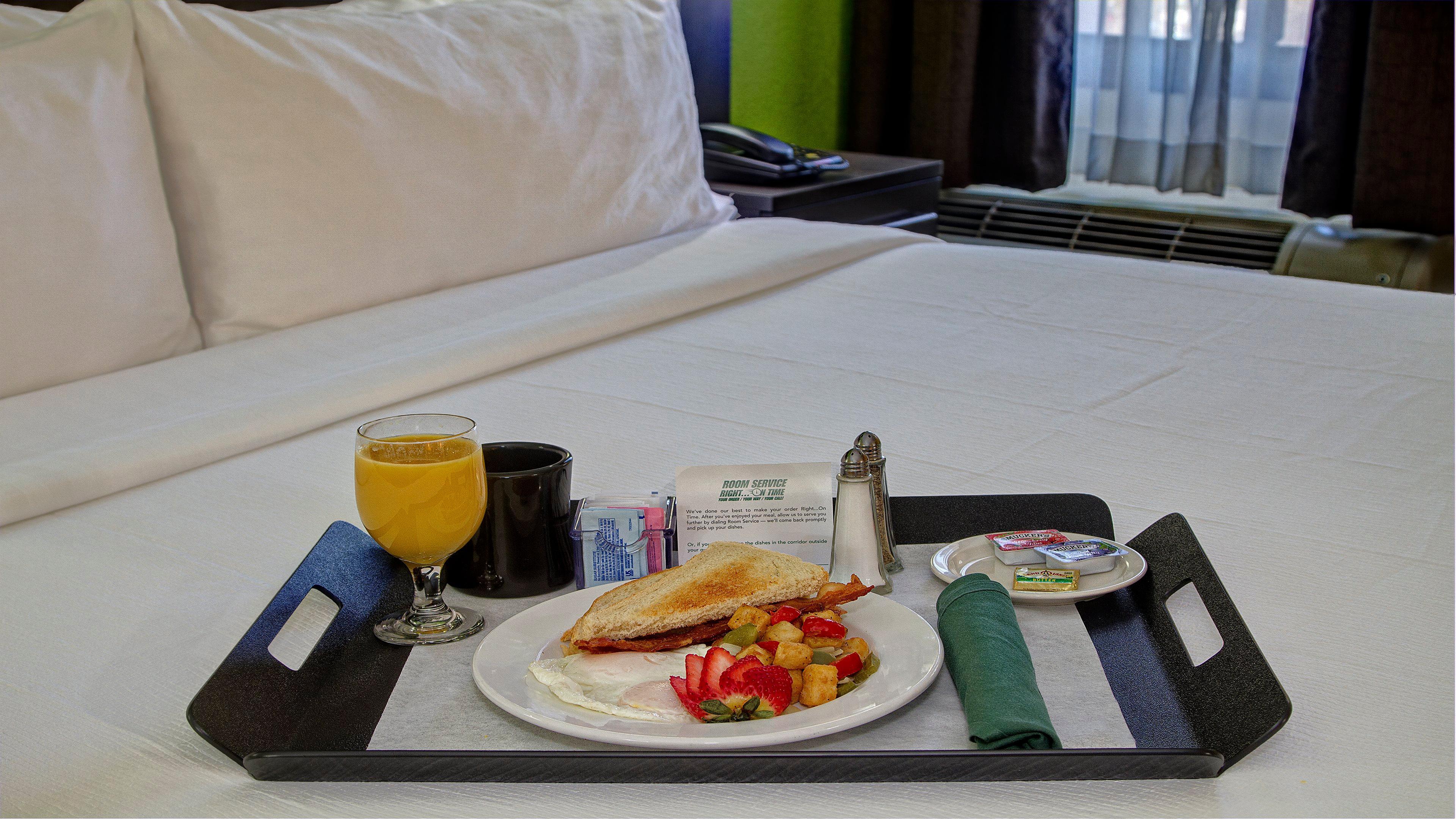 Clarion Hotel & Suites Conference Center Memphis Airport Esterno foto