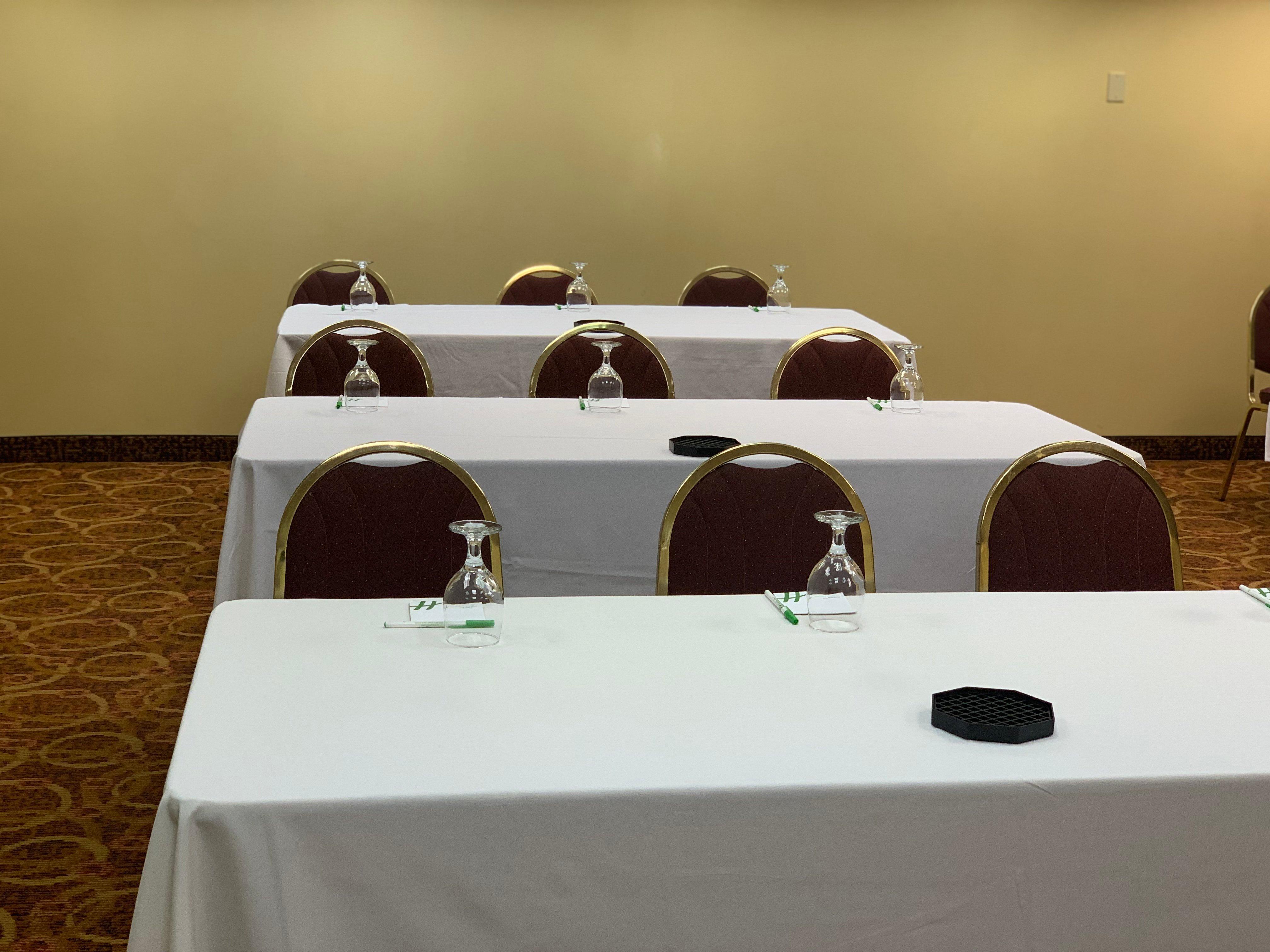 Clarion Hotel & Suites Conference Center Memphis Airport Esterno foto