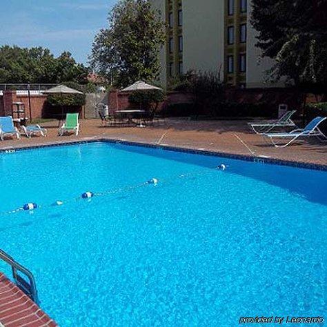 Clarion Hotel & Suites Conference Center Memphis Airport Servizi foto