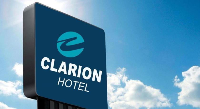 Clarion Hotel & Suites Conference Center Memphis Airport Esterno foto