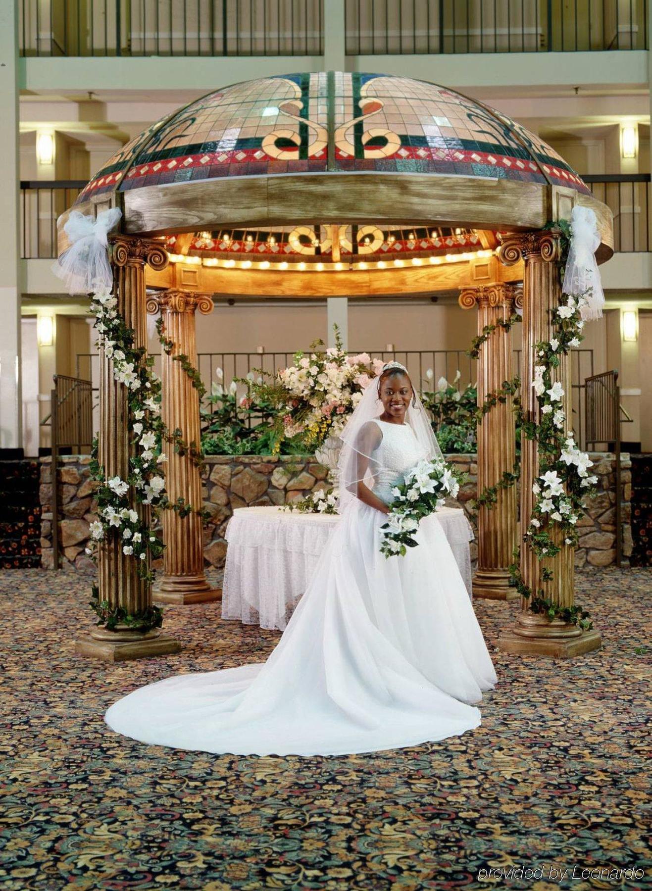 Clarion Hotel & Suites Conference Center Memphis Airport Interno foto