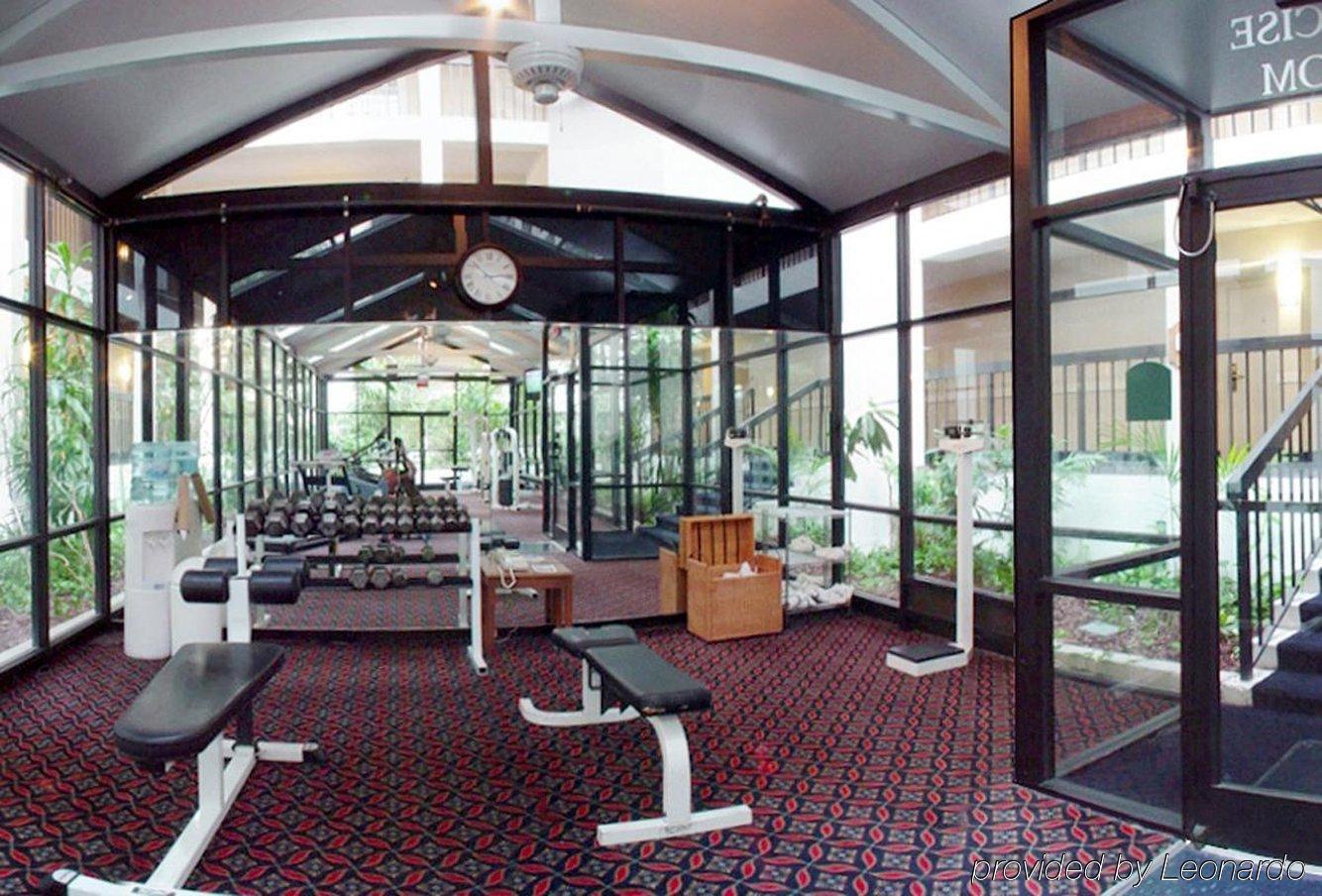 Clarion Hotel & Suites Conference Center Memphis Airport Esterno foto
